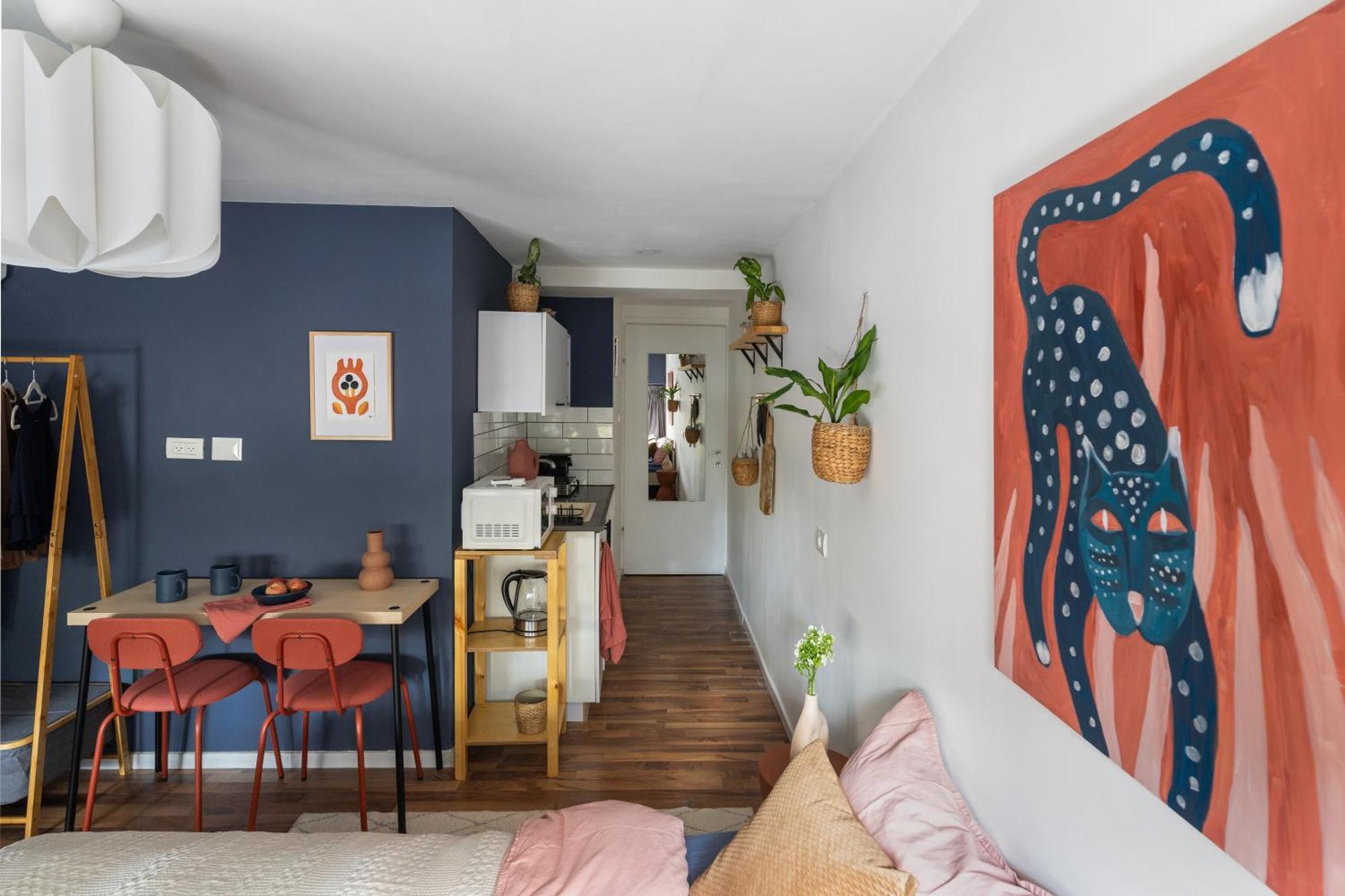 Dotan's Boutique - By Gordon Beach! Apartment *